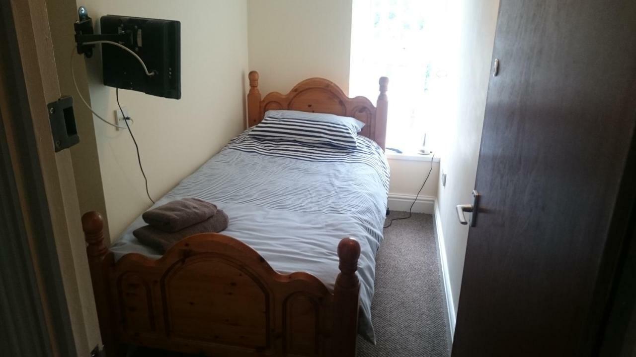 Mount Pleasant Hotel Aberdare Kültér fotó