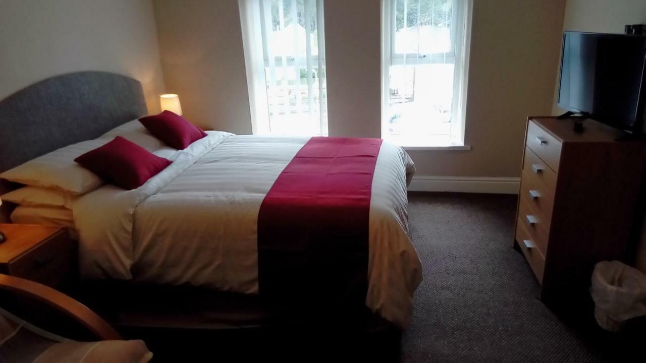Mount Pleasant Hotel Aberdare Kültér fotó